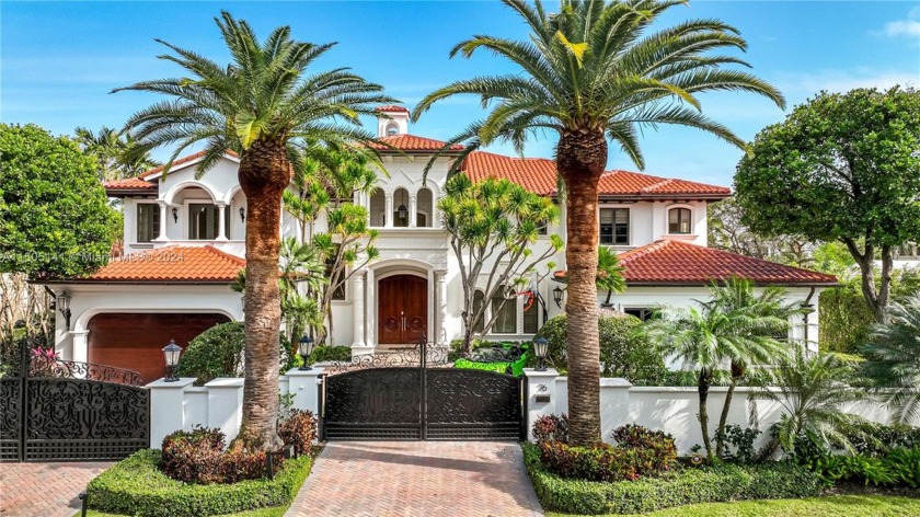 EXTENSIVELY RENOVATED ESTATE,COMPLETED IN 2024 SHOWCASES - Beach Home for sale in Fort Lauderdale, Florida on Beachhouse.com