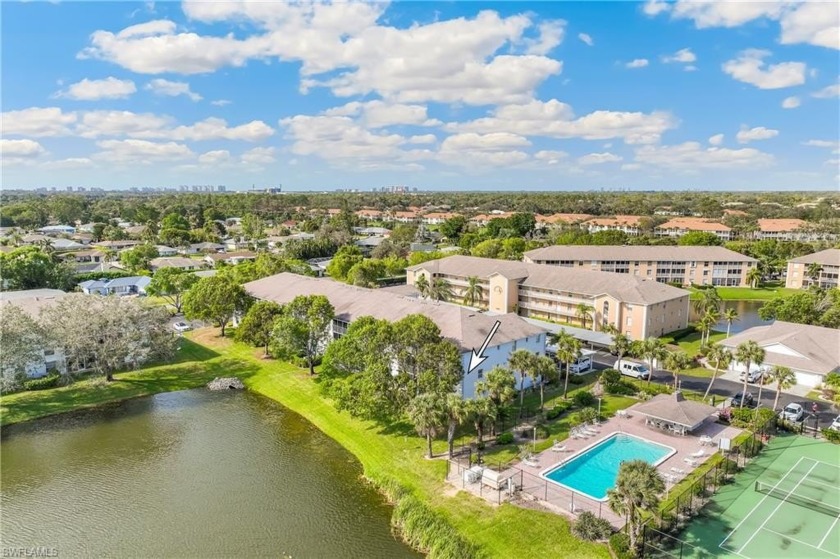 Condo in Great location in North Naples at Victoria Shores in - Beach Home for sale in Naples, Florida on Beachhouse.com