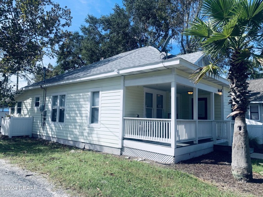 FREE STANDING COMMERCIAL OFFICE BUILDING ZONED B-3 WITH REAR - Beach Commercial for sale in New Smyrna Beach, Florida on Beachhouse.com