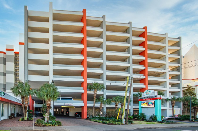 PRICE REDUCED!!  Welcome to your beach oasis at Grande Cayman - Beach Condo for sale in Myrtle Beach, South Carolina on Beachhouse.com