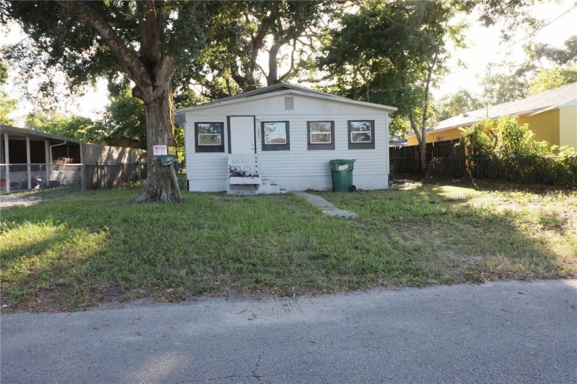 CALLING CASH INVESTORS!! This 2-bedroom, 1-bathroom features 771 - Beach Home for sale in Holly Hill, Florida on Beachhouse.com