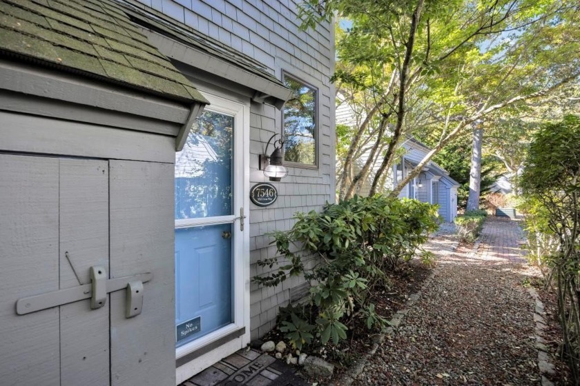 Welcome to this adorable bright 2 BR/2 Bath condo overlooking - Beach Condo for sale in Mashpee, Massachusetts on Beachhouse.com