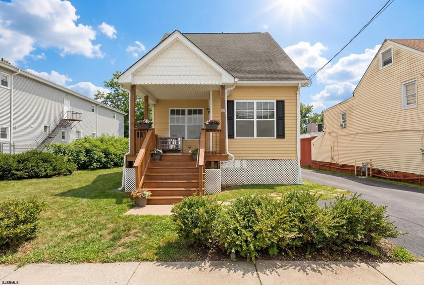 vacant and easy to - Beach Home for sale in Mays Landing, New Jersey on Beachhouse.com