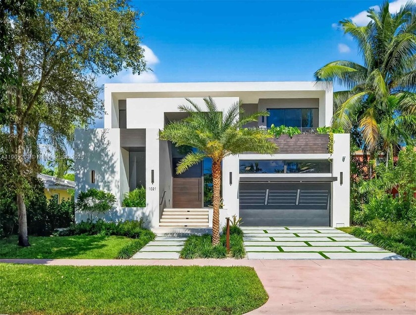 A brand-new two-level modern residence epitomizes the essence of - Beach Home for sale in Miami Beach, Florida on Beachhouse.com
