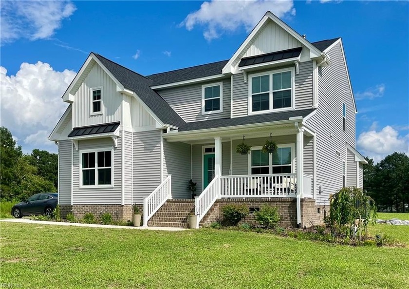 Like new AB built home on just over 2 acres, when you enter from - Beach Home for sale in Suffolk, Virginia on Beachhouse.com