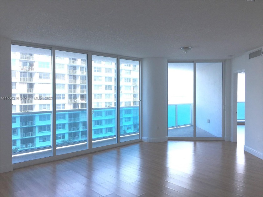 FULL AMENITIES BUILDING. HUGE 2 BEDROOMS AND 2 BATHROOM AT - Beach Condo for sale in North Bay Village, Florida on Beachhouse.com