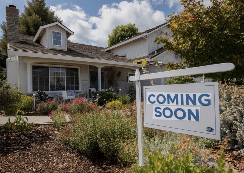 Amazing opportunity to get a three bedroom one bath with over - Beach Home for sale in Pompano Beach, Florida on Beachhouse.com