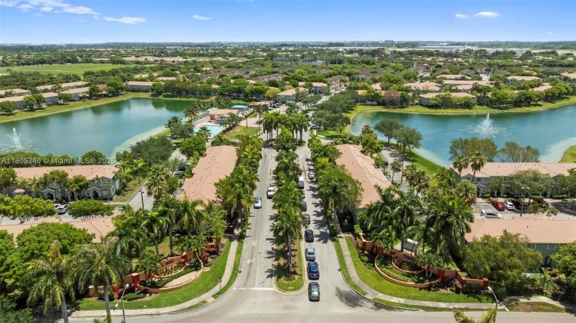 Beautiful 3/2.5 townhouse in gated community, This spacious unit - Beach Townhome/Townhouse for sale in Homestead, Florida on Beachhouse.com