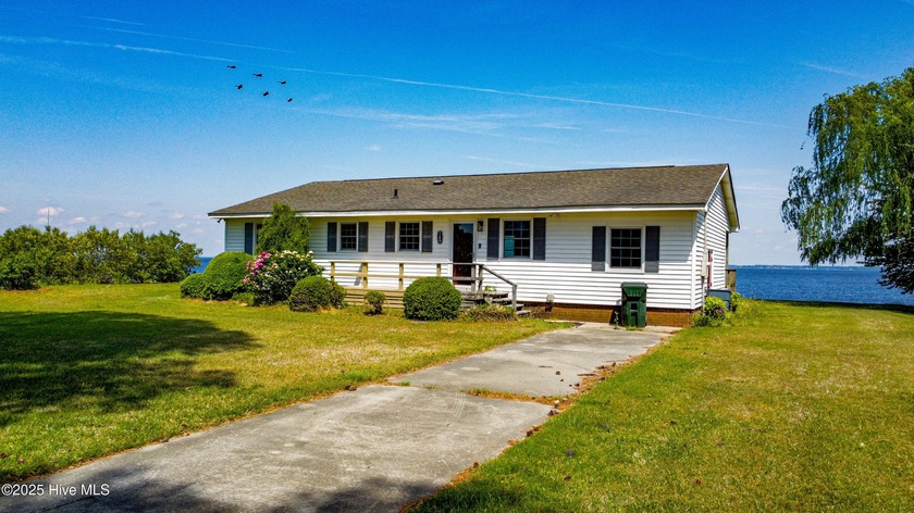 Don't miss this rare opportunity to own the largest waterfront - Beach Home for sale in Roper, North Carolina on Beachhouse.com