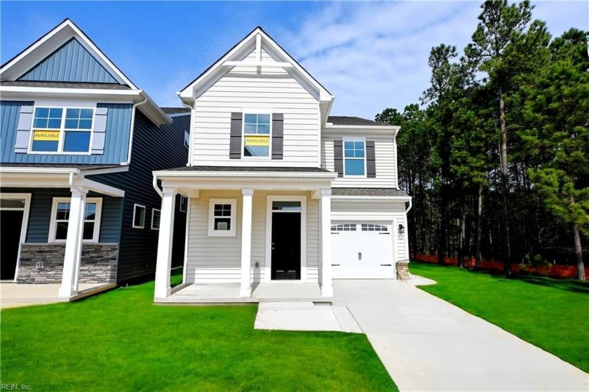 MOVE-IN READY!! The Butler offers 3 bedrooms, 2.5 baths, and a - Beach Home for sale in Newport News, Virginia on Beachhouse.com