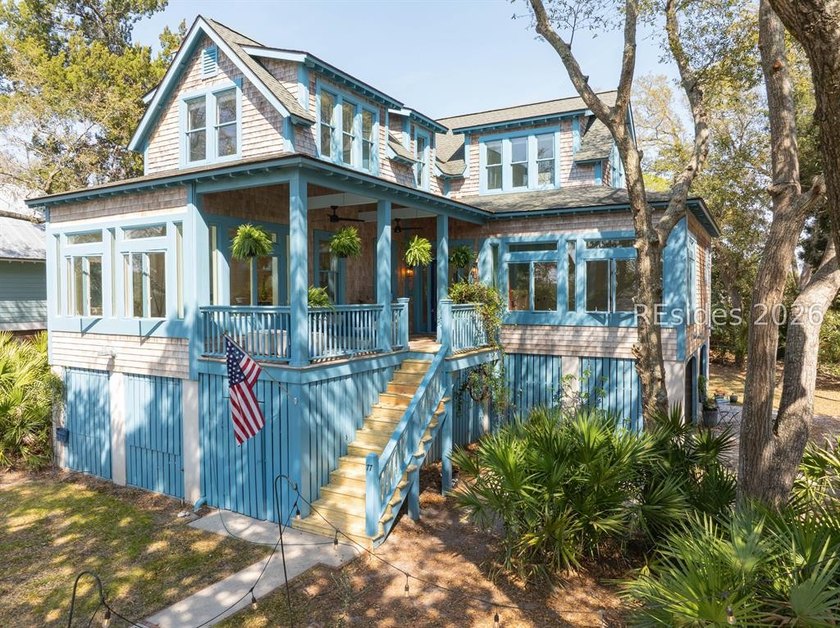 Welcome to 77 Inglewood Circle - a beautifully designed - Beach Home for sale in Saint Helena Island, South Carolina on Beachhouse.com