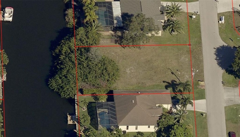 LOCATION is perfect for your future DREAM HOME. Beautiful fresh - Beach Lot for sale in Cape Coral, Florida on Beachhouse.com