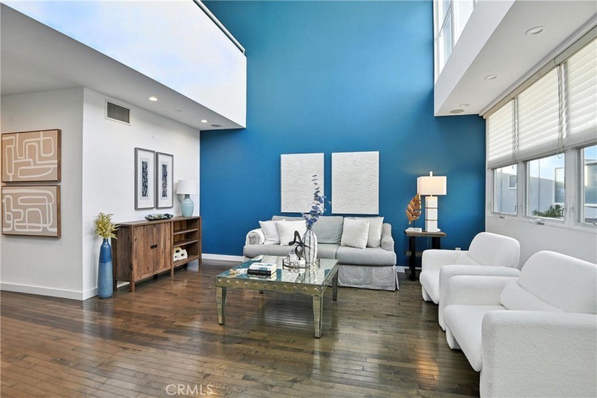 Introducing an exceptional opportunity for the discerning buyer - Beach Condo for sale in Santa Monica, California on Beachhouse.com
