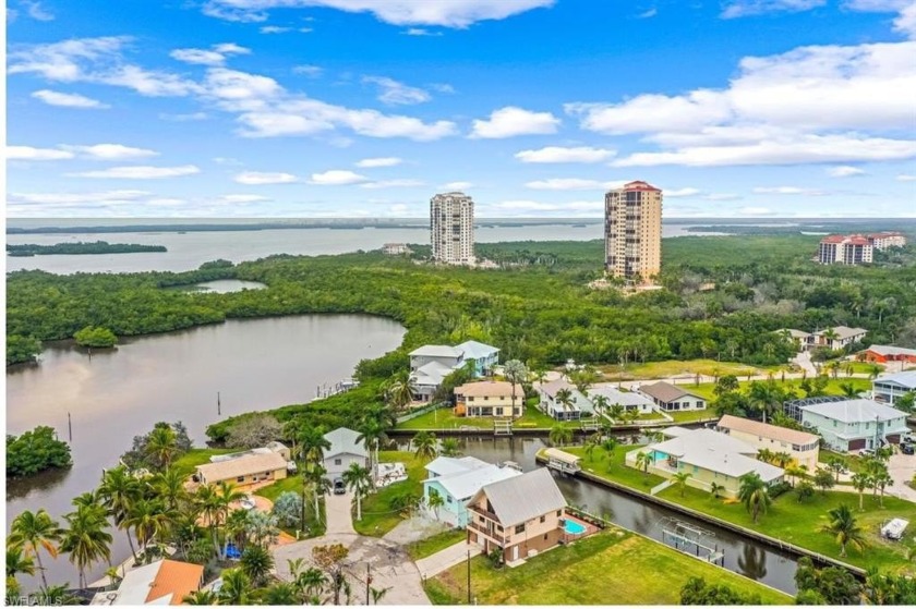 Here is your opportunity to own your own waterfront property - Beach Home for sale in Bonita Springs, Florida on Beachhouse.com