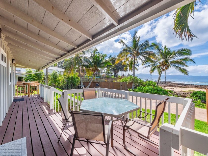 Positioned along a road with a private feel, this gated - Beach Home for sale in Haleiwa, Hawaii on Beachhouse.com