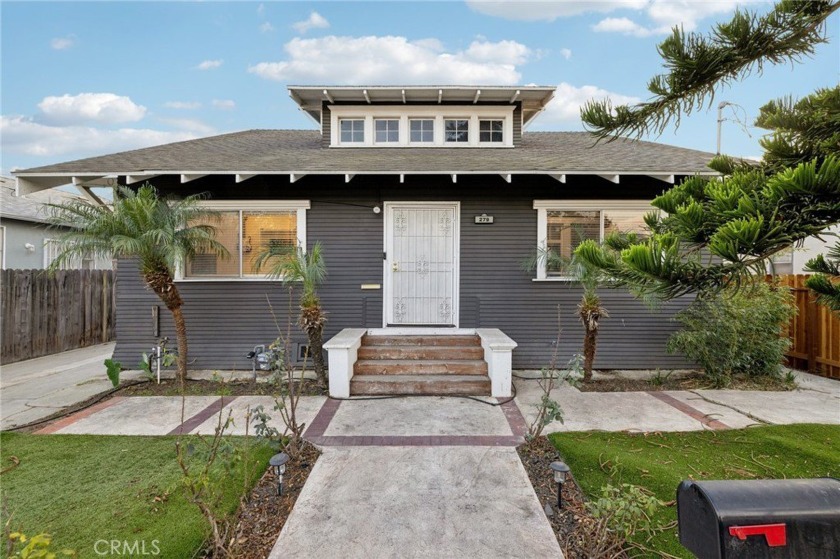 Own a slice of history with this spacious and charming - Beach Home for sale in San Pedro, California on Beachhouse.com