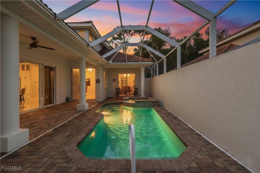 This beautifully updated, attached Courtyard Villa delivers - Beach Condo for sale in Fort Myers, Florida on Beachhouse.com