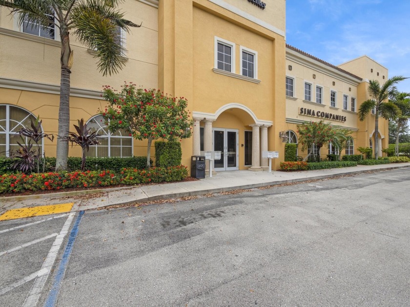 Class A Building - First floor professional office condo in the - Beach Commercial for sale in Palm Beach Gardens, Florida on Beachhouse.com