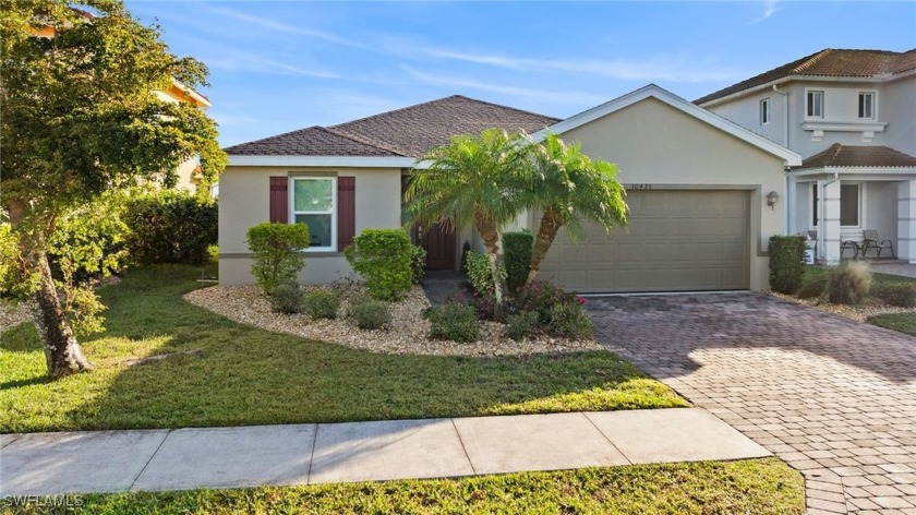 Welcome to this stunning 4-bedroom, 2-bath home, built in 2014 - Beach Home for sale in Lehigh Acres, Florida on Beachhouse.com