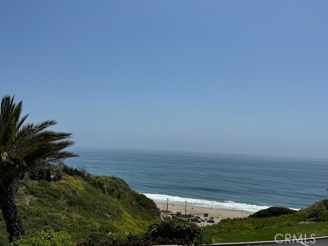 Townhome/Townhouse Sale Pending in Malibu - Beach Townhome/Townhouse for sale in Malibu, California on Beachhouse.com