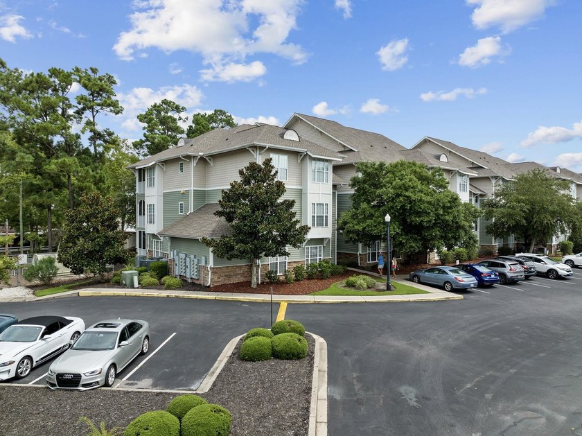 This beautifully maintained first floor condo offers comfort - Beach Condo for sale in Murrells Inlet, South Carolina on Beachhouse.com