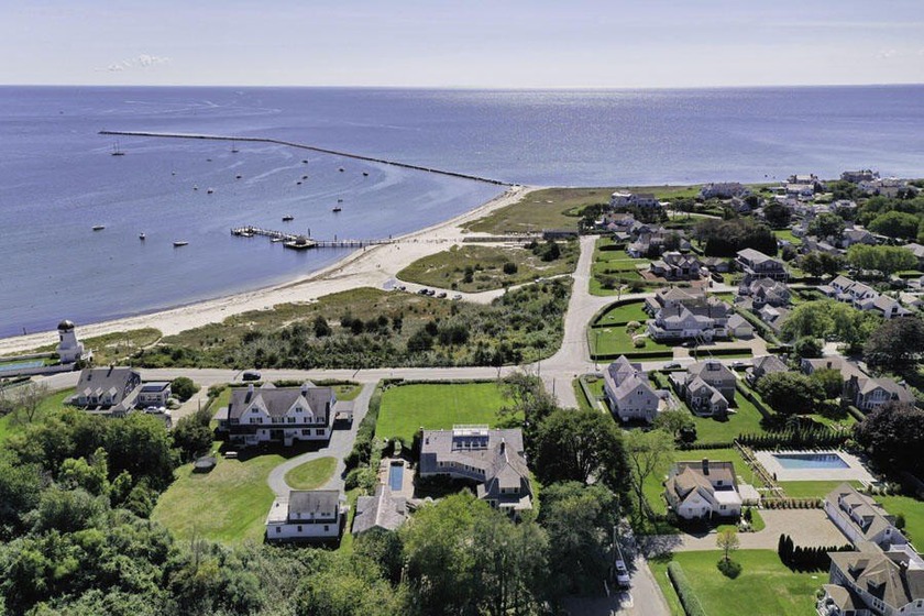 Classic Hyannis Port Grandeur with Timeless Coastal Elegance: In - Beach Home for sale in Hyannis Port, Massachusetts on Beachhouse.com
