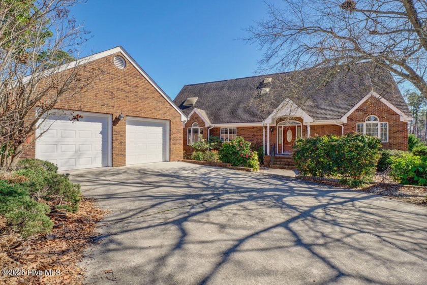 Stunning 4-Bedroom Home in Old Point Community!
Welcome home to - Beach Home for sale in Hampstead, North Carolina on Beachhouse.com