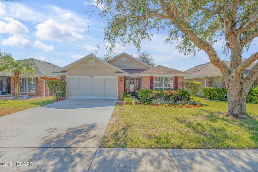 Welcome to this beautiful 3 bed 2 bath home providing over 2,000 - Beach Home for sale in Edgewater, Florida on Beachhouse.com