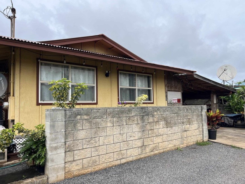 This well-maintained 3-bedroom, 2-bath plantation home is in a - Beach Home for sale in Lanai City, Hawaii on Beachhouse.com