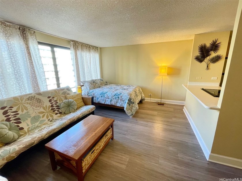 Fully Furnished Large 464sf Studio in the Discovery Bay - Beach Condo for sale in Honolulu, Hawaii on Beachhouse.com