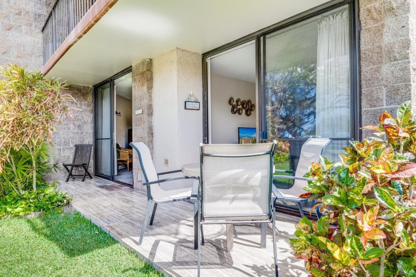 Kauhale Makai 125  - You found it! The elusive combo of OCEAN - Beach Condo for sale in Kihei, Hawaii on Beachhouse.com