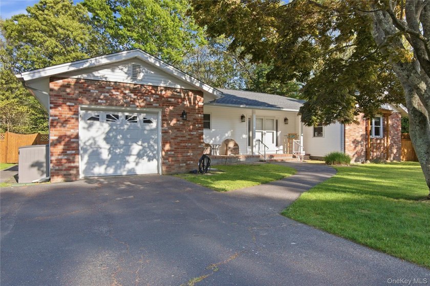 Three Bedroom, Three Bath Ranch Featuring Hardwood Floors - Beach Home for sale in Center Moriches, New York on Beachhouse.com