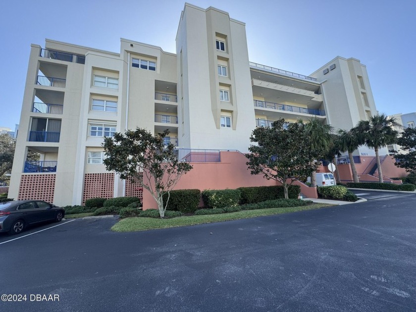 Welcome to this beautifully maintained 2-bedroom, 2-bathroom - Beach Condo for sale in New Smyrna Beach, Florida on Beachhouse.com