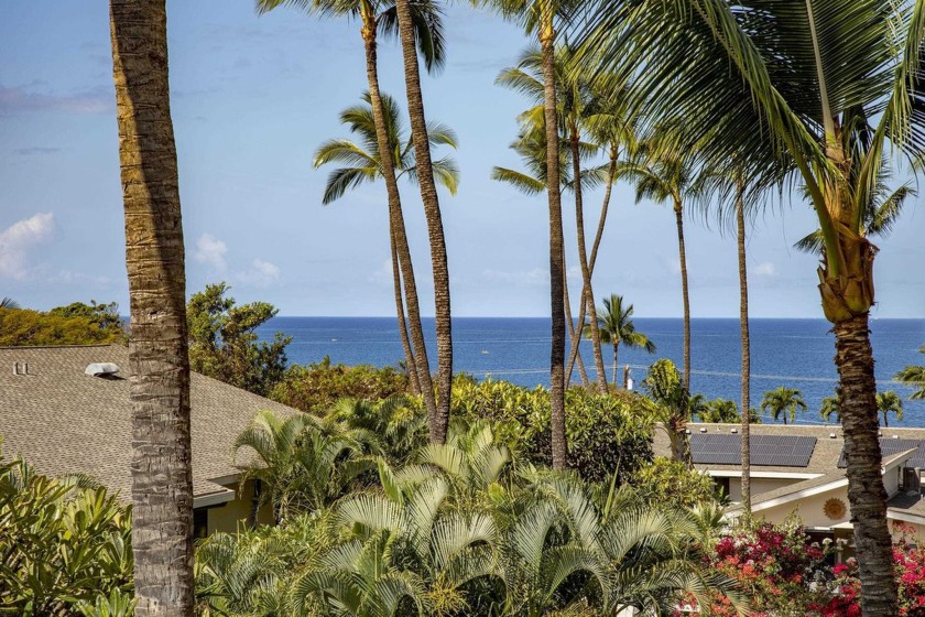 This beautifully updated 1-bedroom, 1-bathroom condo is located - Beach Condo for sale in Kihei, Hawaii on Beachhouse.com
