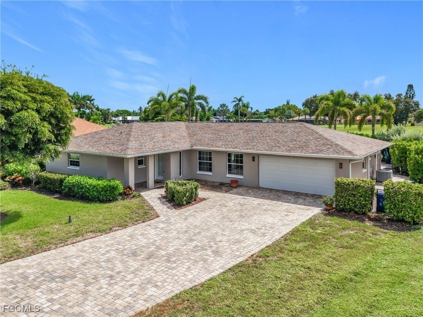 Discover the charm of Whiskey Creek living in this spacious - Beach Home for sale in Fort Myers, Florida on Beachhouse.com