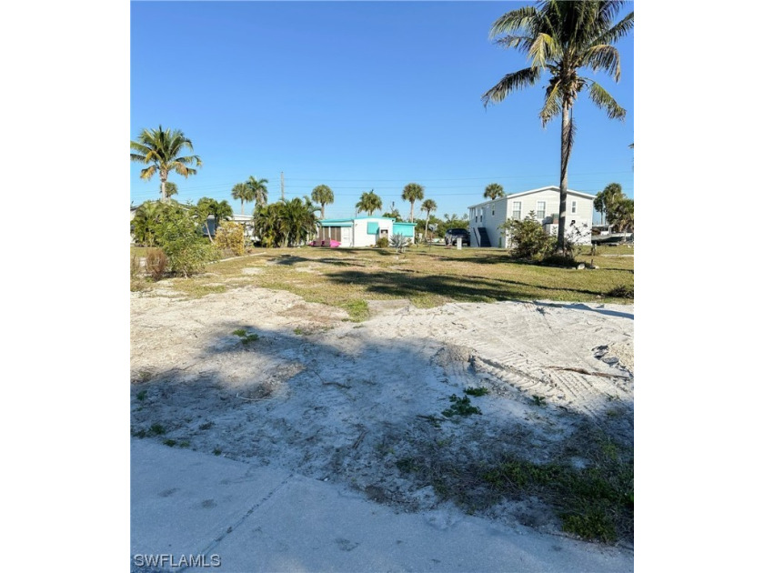 Just Reduced! Own your slice of paradise! This property is close - Beach Lot for sale in Fort Myers Beach, Florida on Beachhouse.com