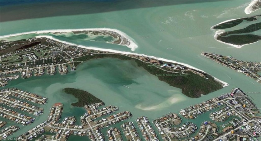 GORGEOUS WESTERN EXPOSURE TIP LOT WITH 172 FT OF NEWER SEAWALL - Beach Lot for sale in Marco Island, Florida on Beachhouse.com