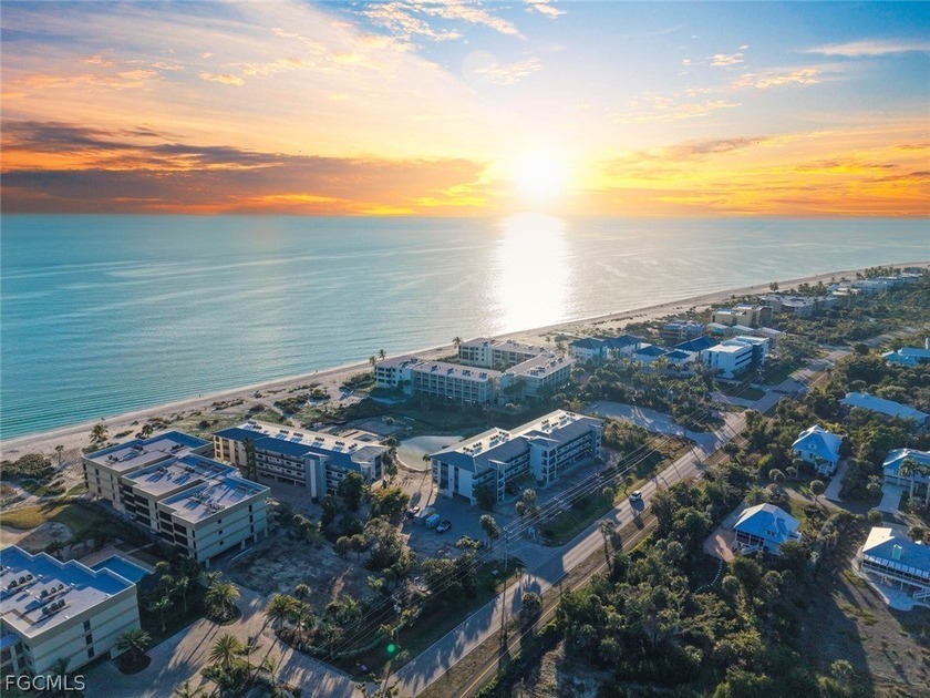 Discover the unparalleled beauty of this 2-bedroom, 2-bath condo - Beach Condo for sale in Sanibel, Florida on Beachhouse.com