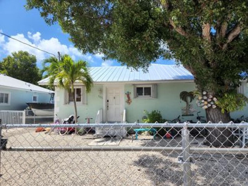 Beautiful Home in the Heart of Key Largo.Amazing Fishing - Beach Home for sale in Key Largo, Florida on Beachhouse.com