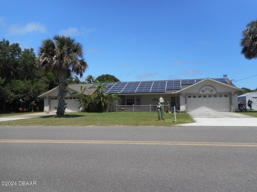 150 x 150 Lot Accommodates Boats, RV's, and/or Additional - Beach Home for sale in New Smyrna Beach, Florida on Beachhouse.com