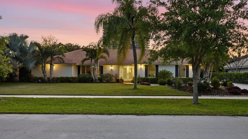 Welcome to an extraordinary opportunity within one of East West - Beach Home for sale in West Palm Beach, Florida on Beachhouse.com