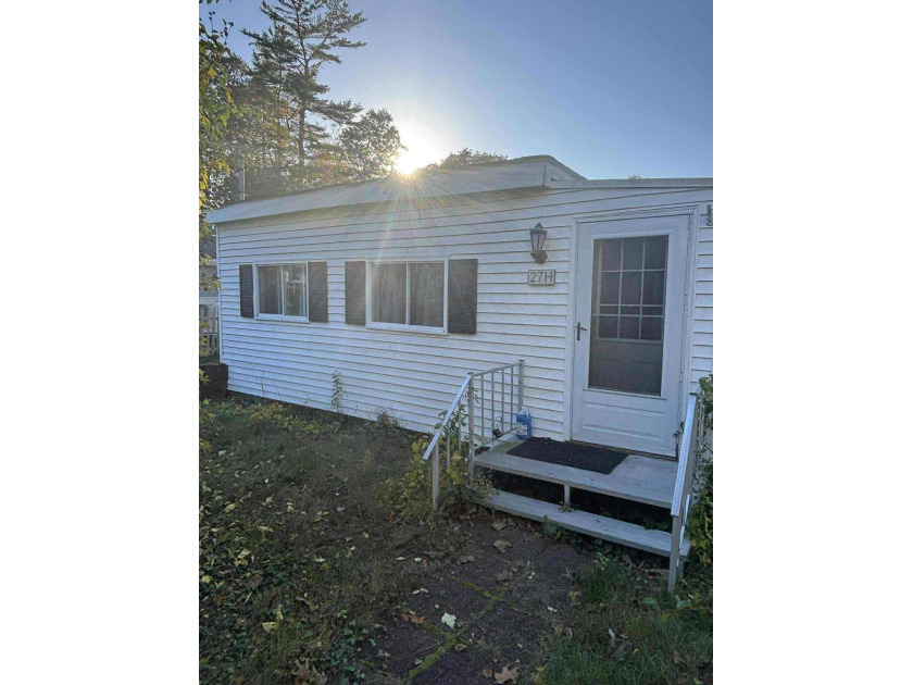 Why rent when you can own a nice home in a great complex. Nicely - Beach Condo for sale in Buzzards Bay, Massachusetts on Beachhouse.com
