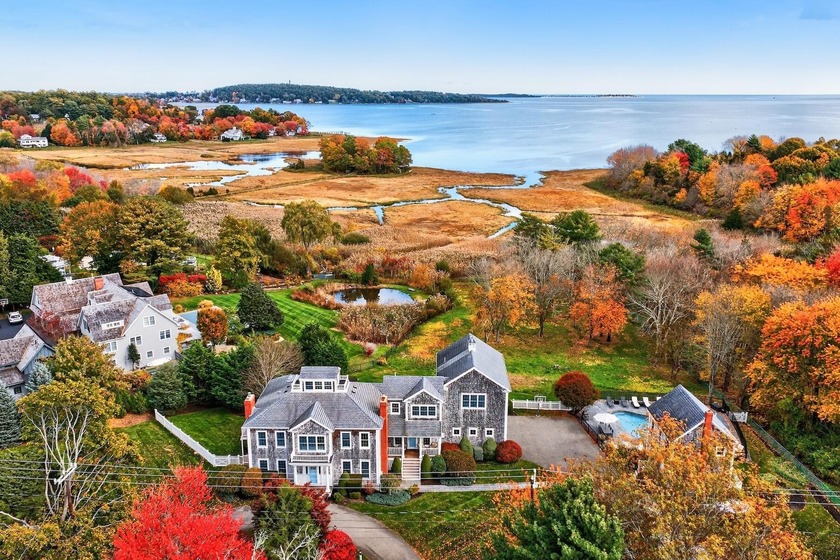 Rooted in Duxbury's maritime heritage yet designed for modern - Beach Home for sale in Duxbury, Massachusetts on Beachhouse.com