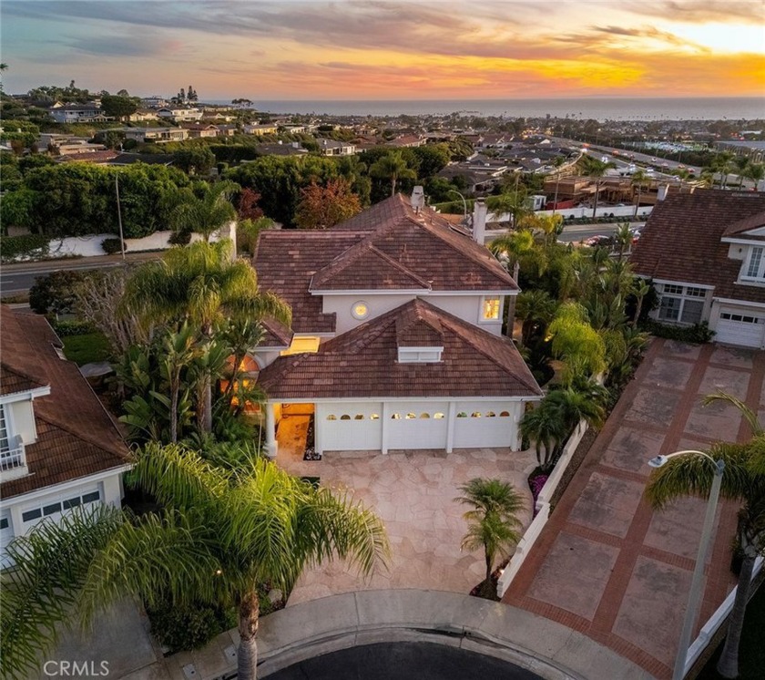 Nestled in the prestigious gated community of Harbor Pointe - Beach Home for sale in Corona Del Mar, California on Beachhouse.com