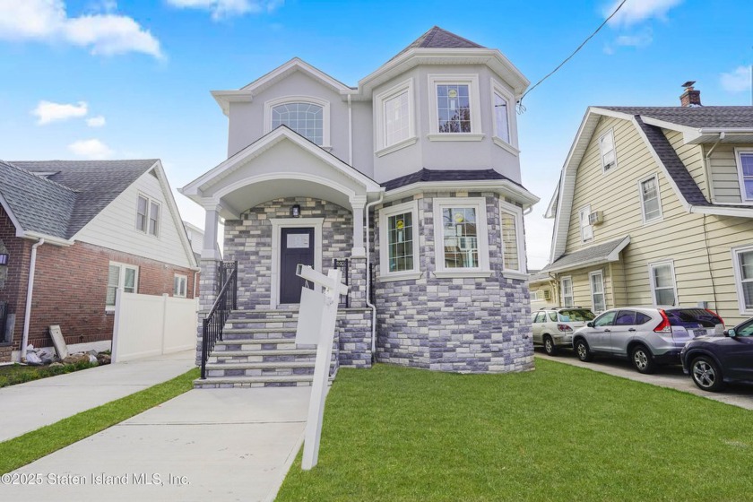 Welcome to 150 Dudley Avenue, a stunning new construction - Beach Home for sale in Staten Island, New York on Beachhouse.com