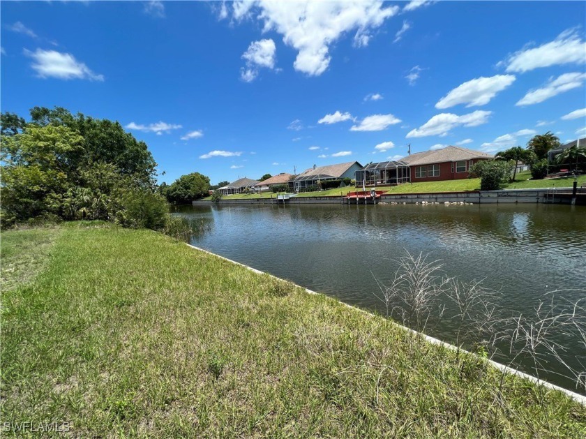 Nice, cleared freshwater canal lot, not in a flood zone, Eastern - Beach Lot for sale in Cape Coral, Florida on Beachhouse.com