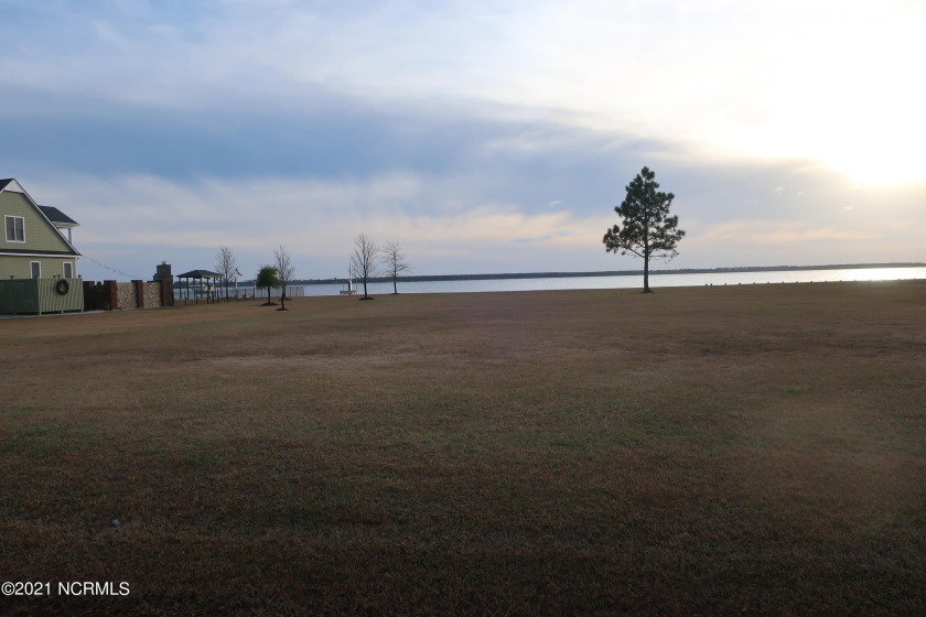 Gorgeous waterfront building site directly on the Inner Coastal - Beach Lot for sale in Belhaven, North Carolina on Beachhouse.com