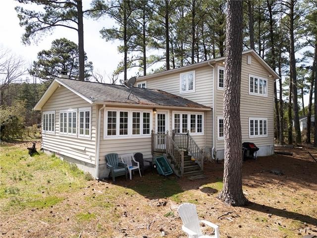 Now offering $3,500 credit for brand new carpeting!
Welcome to - Beach Home for sale in Kinsale, Virginia on Beachhouse.com