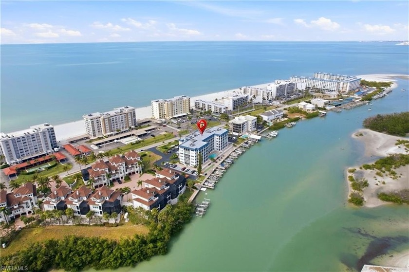 Welcome to your slice of paradise on Little Hickory Island in - Beach Condo for sale in Bonita Springs, Florida on Beachhouse.com