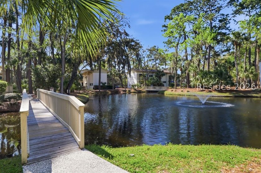 Terrific 2 bedroom/2 bath villa just steps from the beach! This - Beach Condo for sale in Hilton Head Island, South Carolina on Beachhouse.com